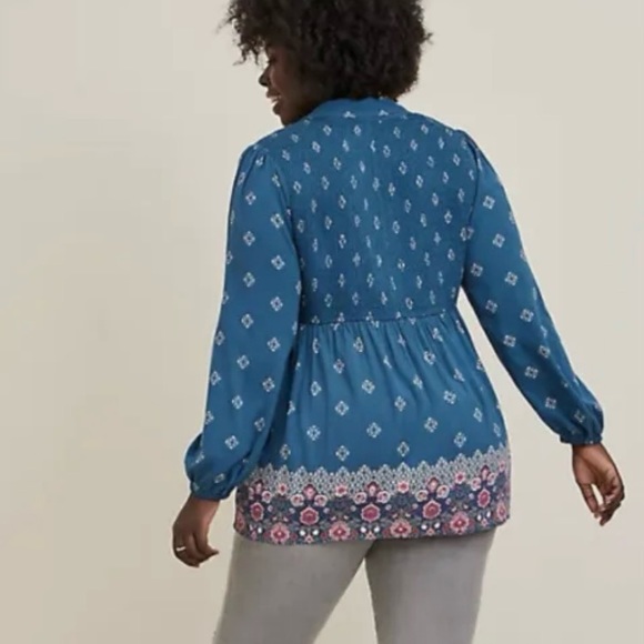 NWT Baby Doll Smocked Long Sleeve Top, 1X - Picture 2 of 8